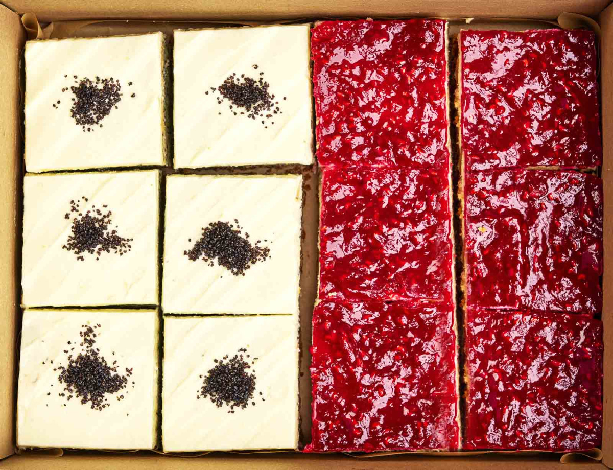 Mix kociek cheesecakov mak a malina